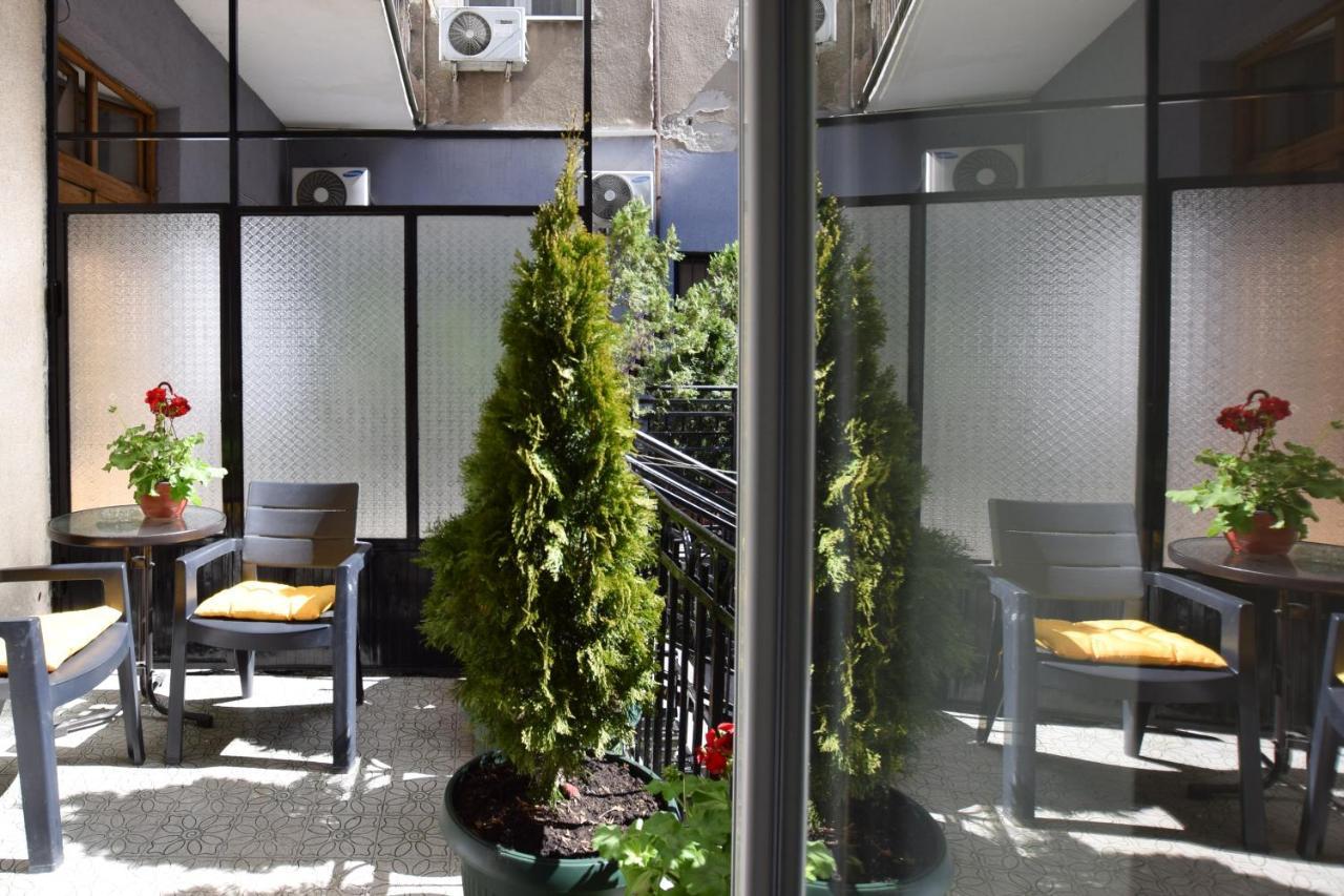 Crown Apartment - Your Most Comfortable Stay Belgrade Exterior photo