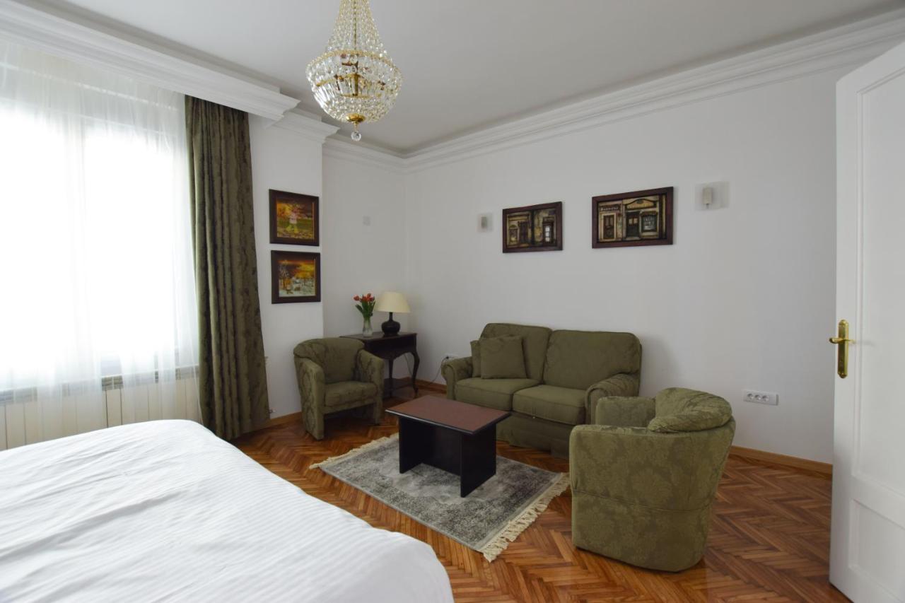 Crown Apartment - Your Most Comfortable Stay Belgrade Exterior photo